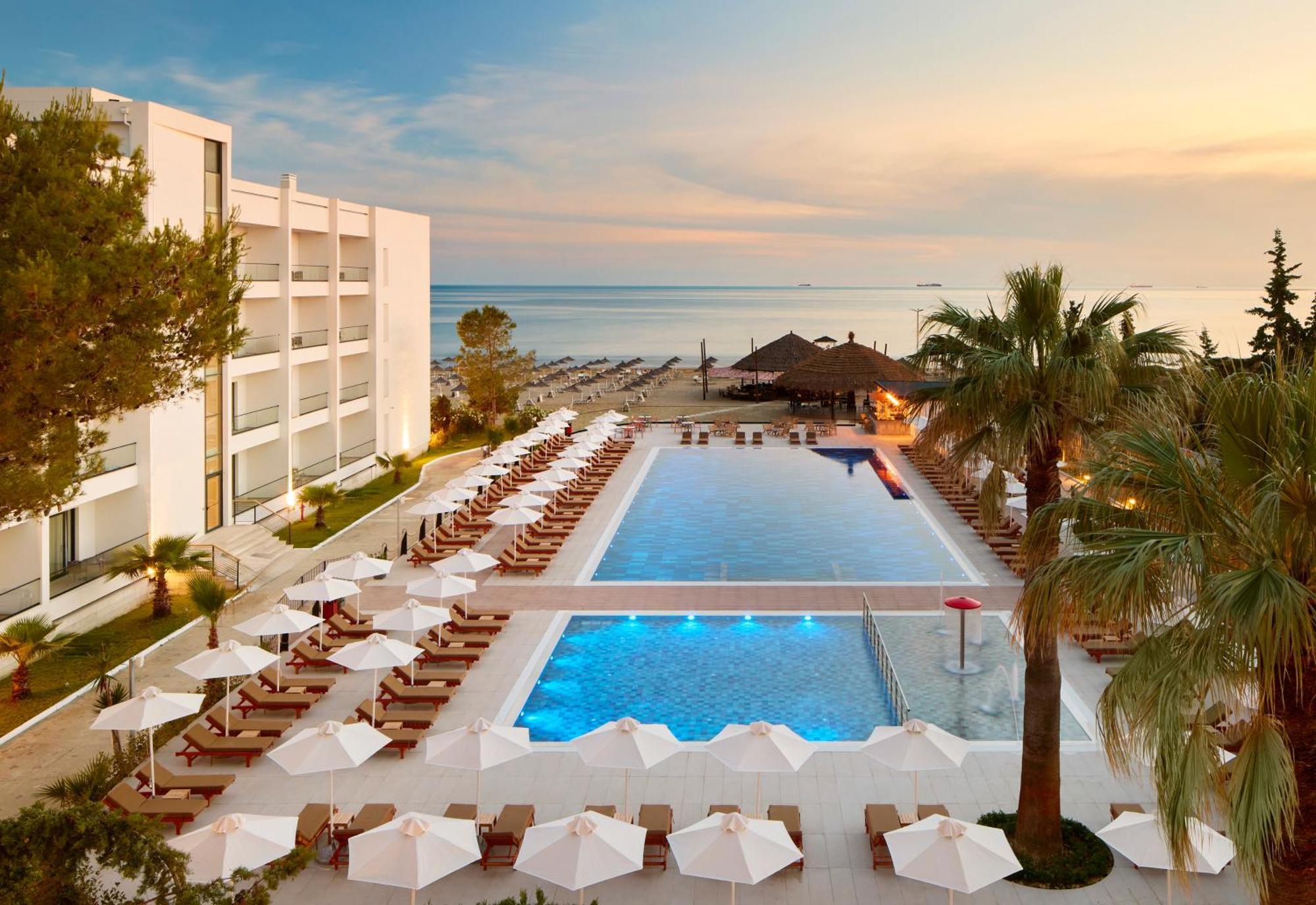 Hotel Sol Tropikal Durrës Exterior foto